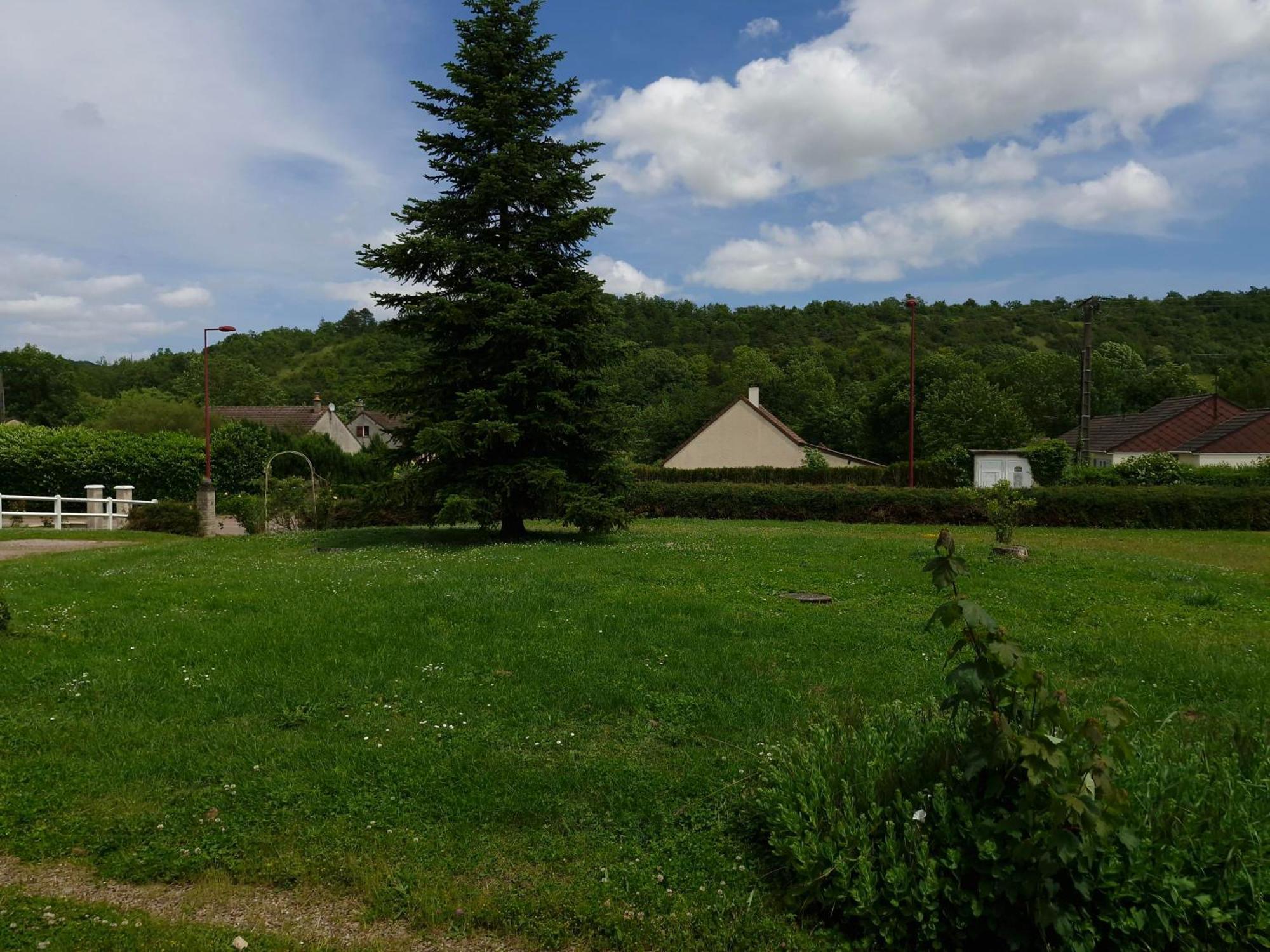 فيلا Chez Berthe Brinon-sur-Beuvron المظهر الخارجي الصورة